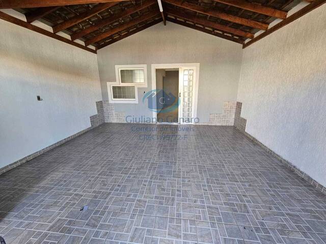 #CA-045 - Casa para Venda em Salto - SP - 2